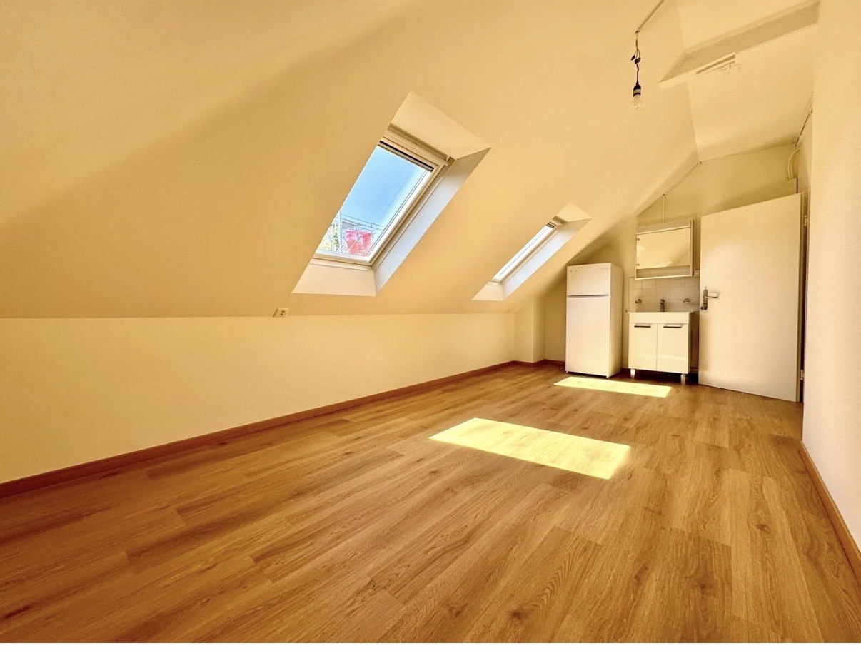 4 rooms roof flat, Foto 4 von 8