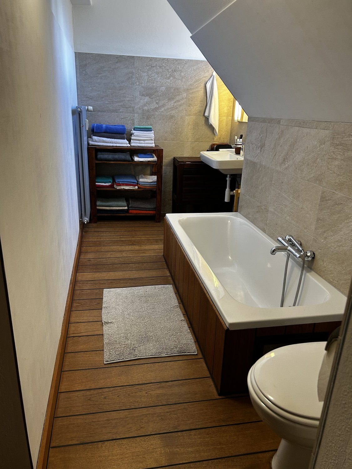 Room in a shared flat, Foto 6 von 10