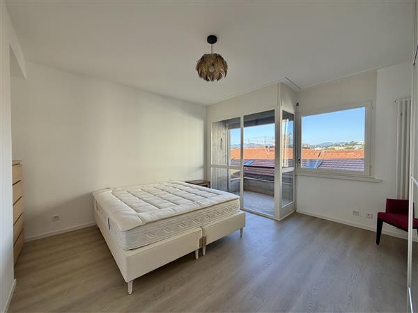 3 ½ Zimmer möblierte Wohnung