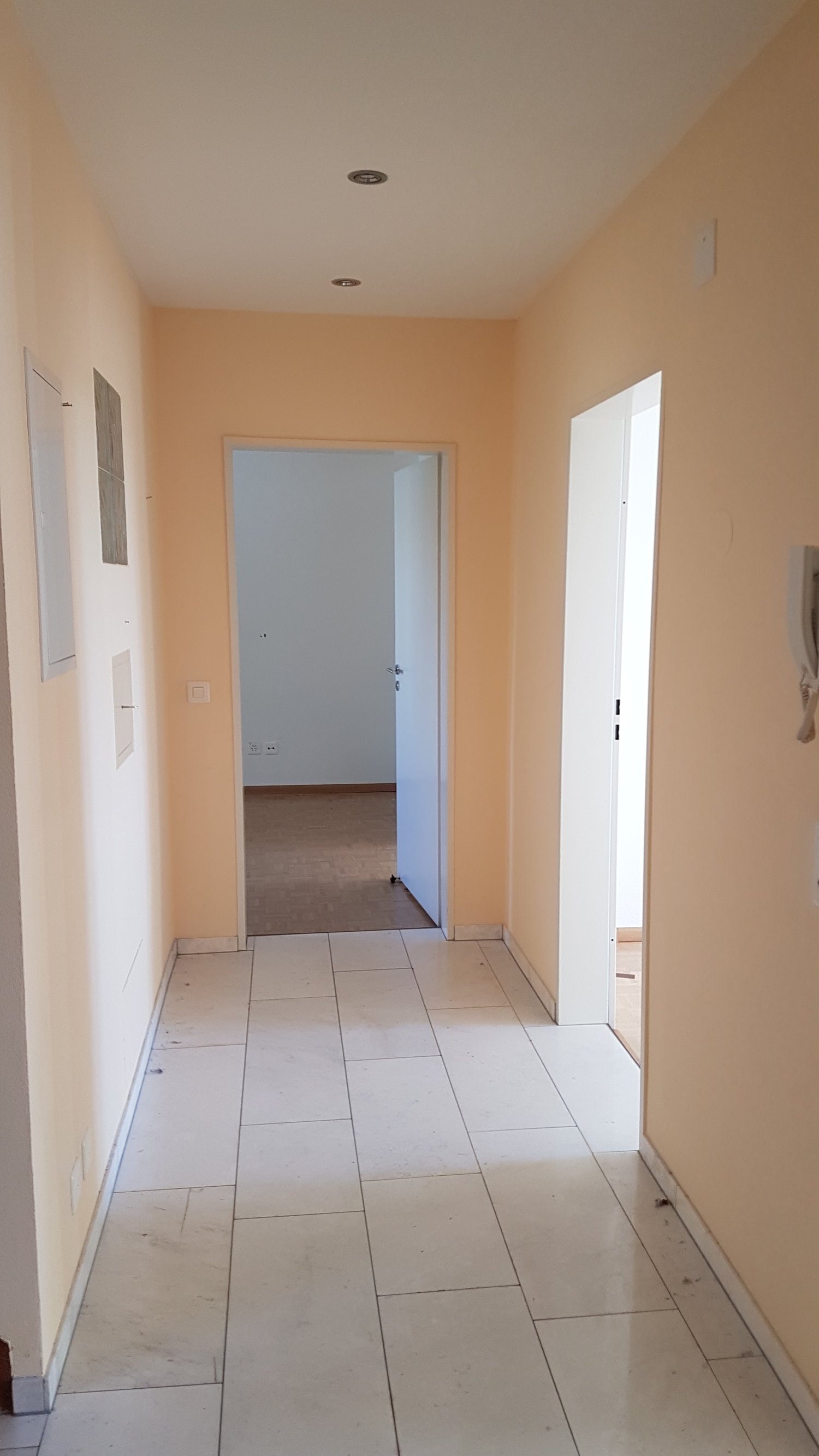 5 rooms apartment, Foto 9 von 10