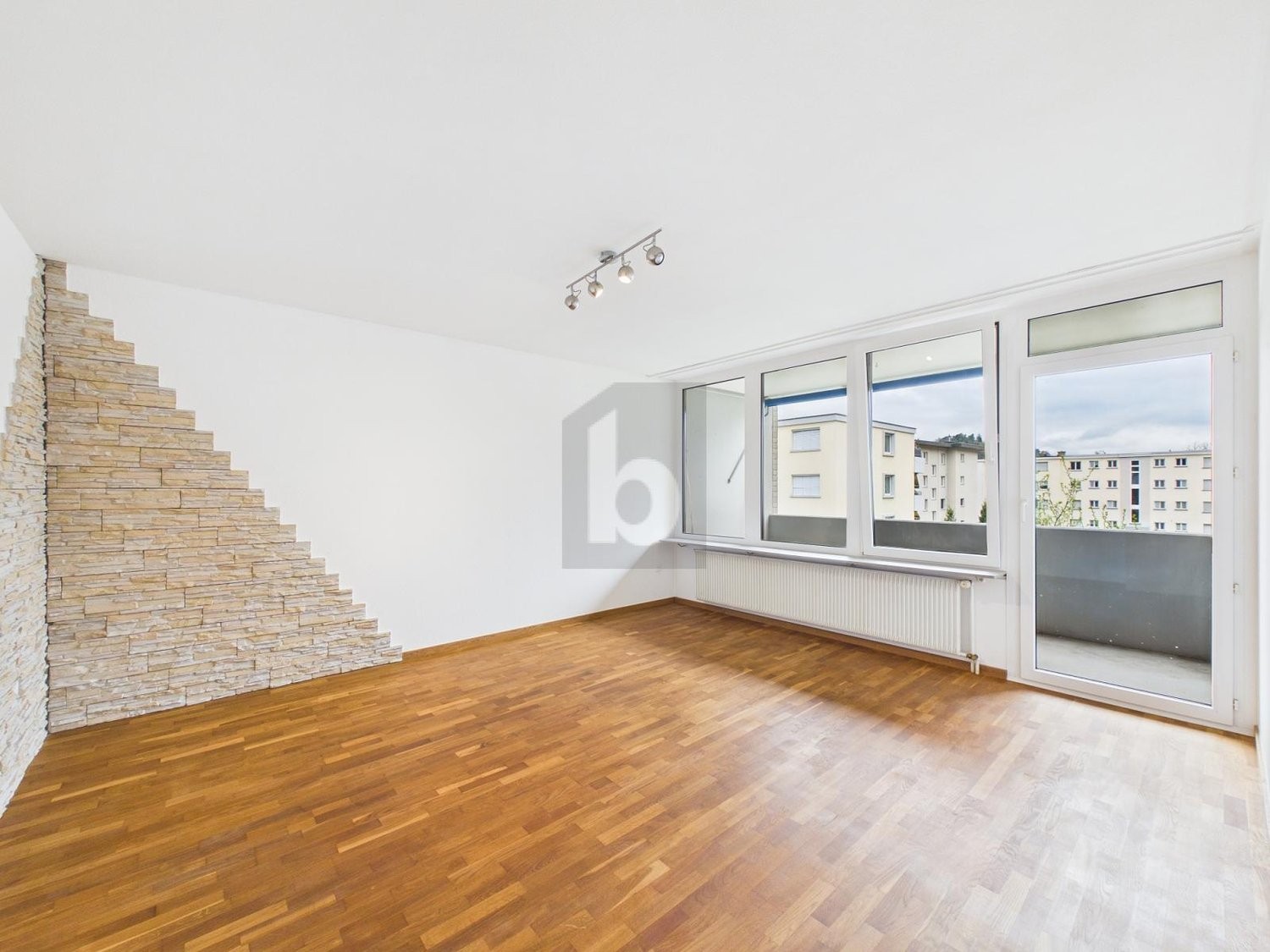 3 rooms apartment