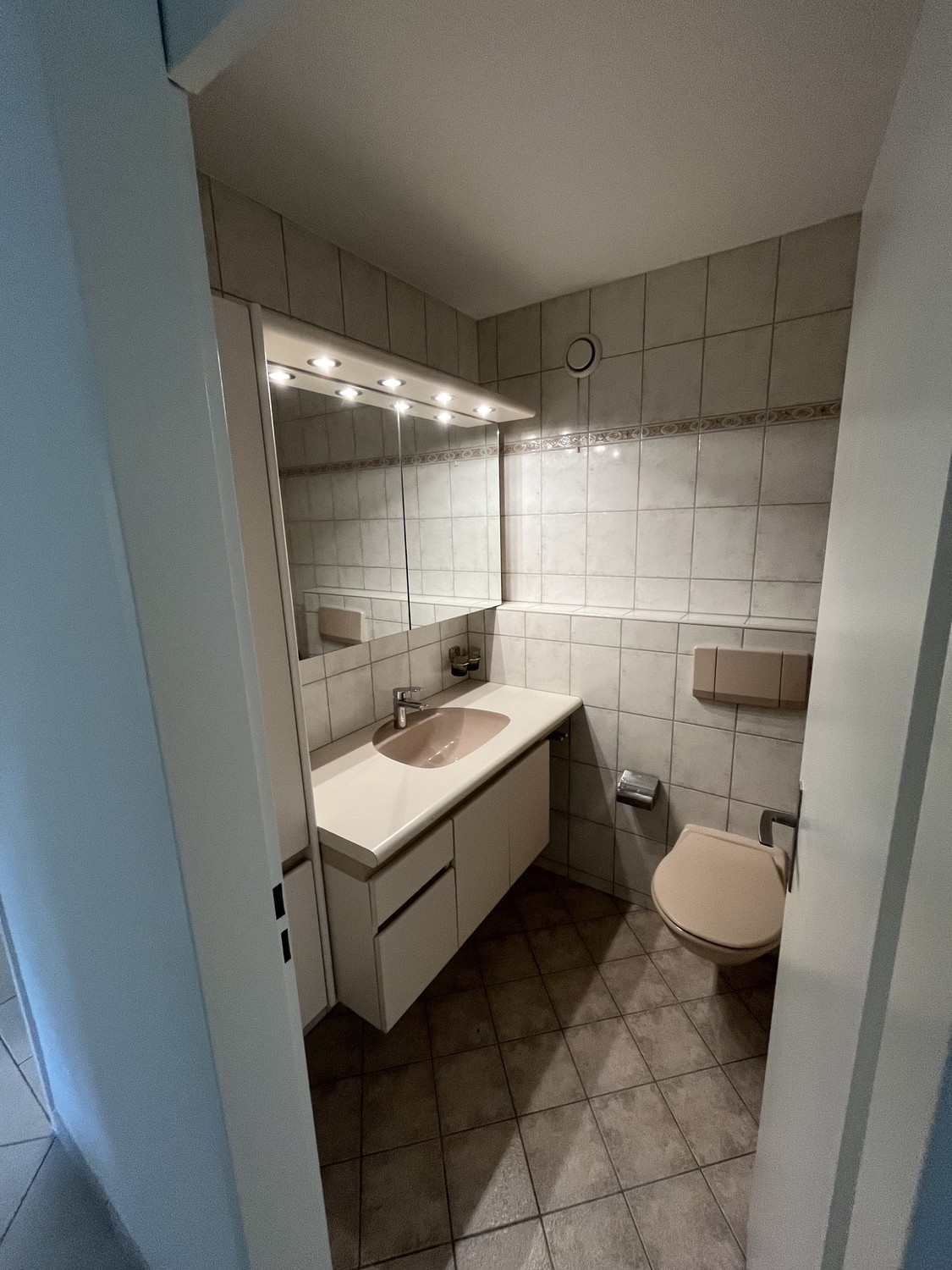 2 ½ rooms apartment