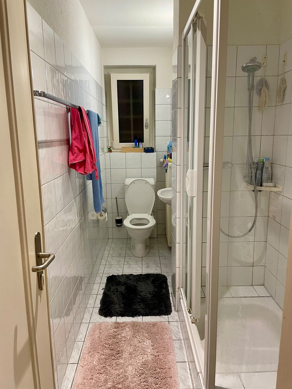 Room in a shared flat, Foto 5 von 5