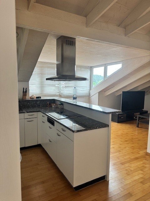 2 ½ rooms roof flat, foto 4 di 5