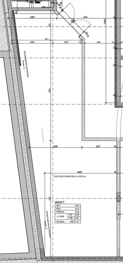 Deposito di 66m²