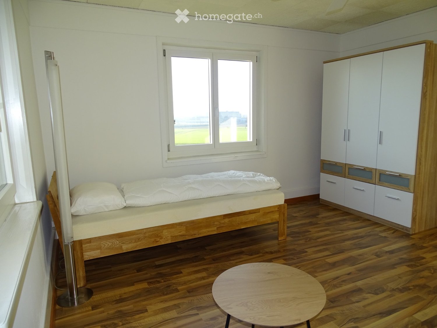1 room single room