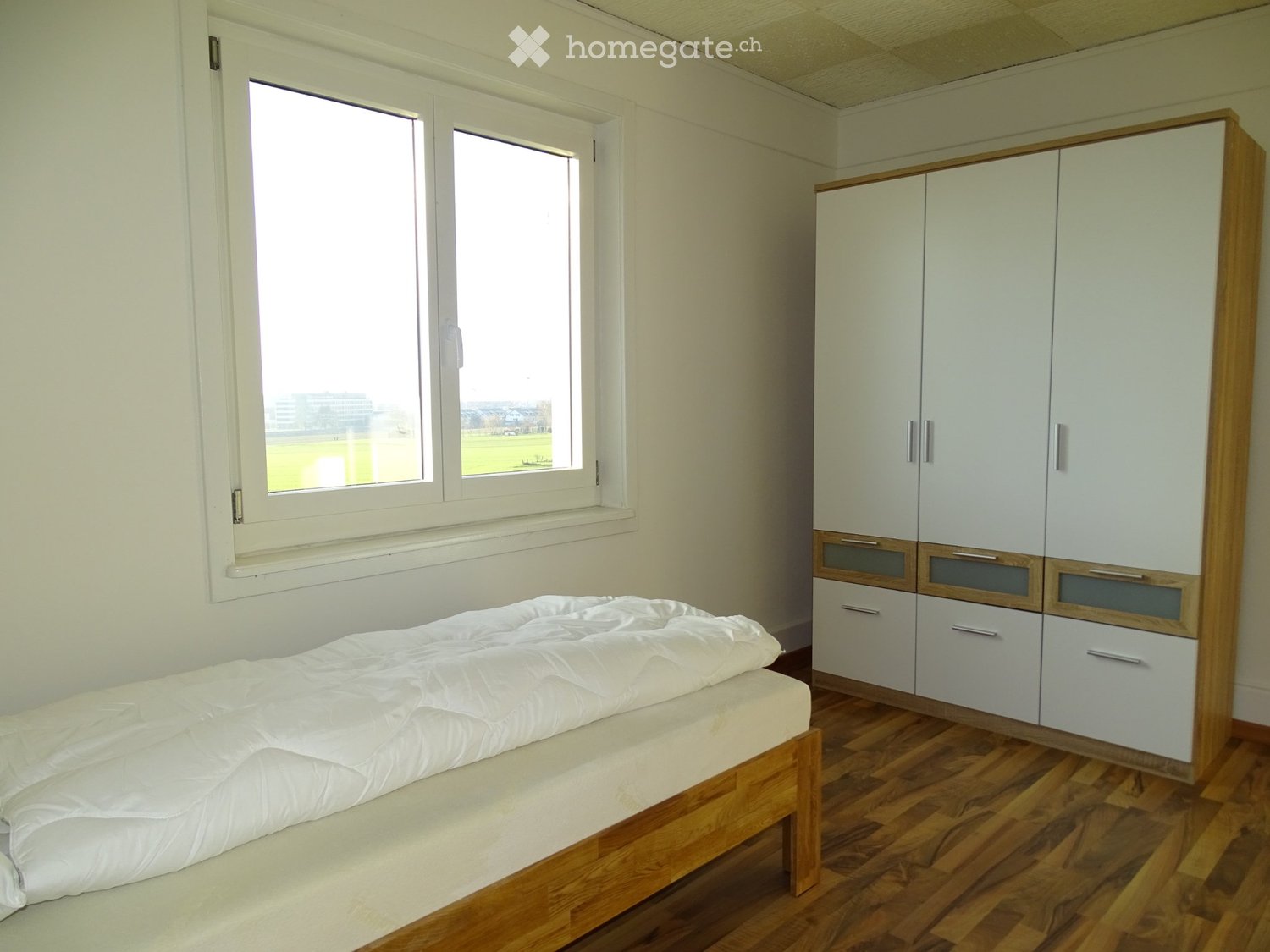 1 room single room