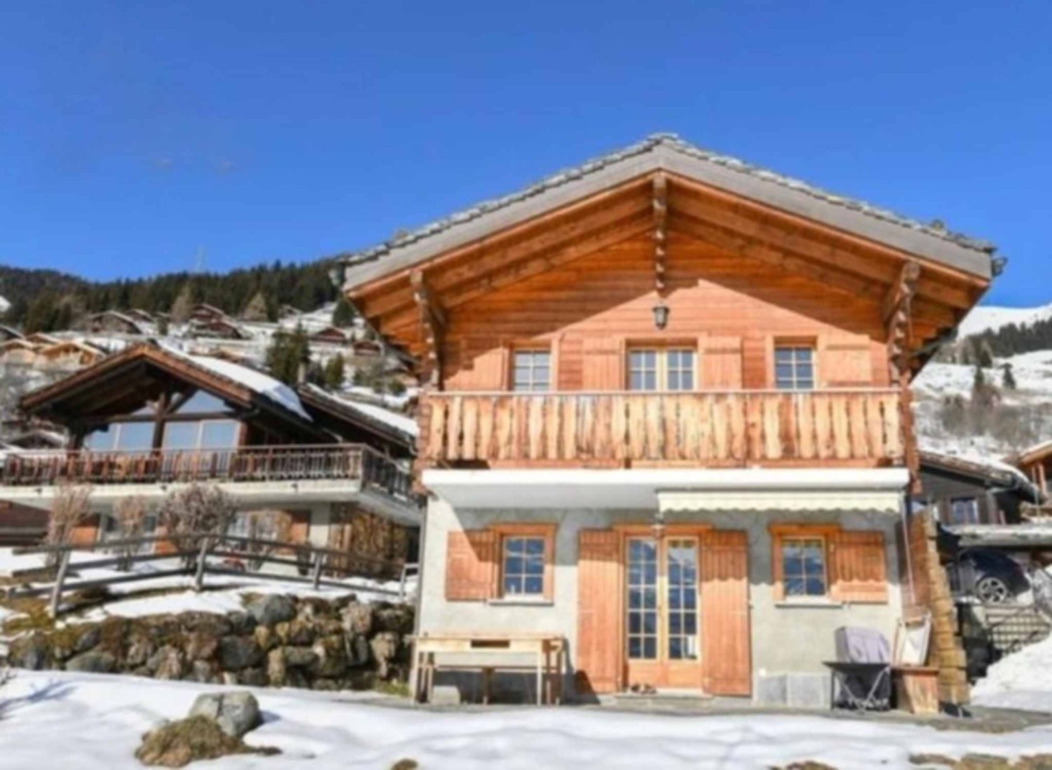 4 ½ rooms chalet, photo 1 of 10