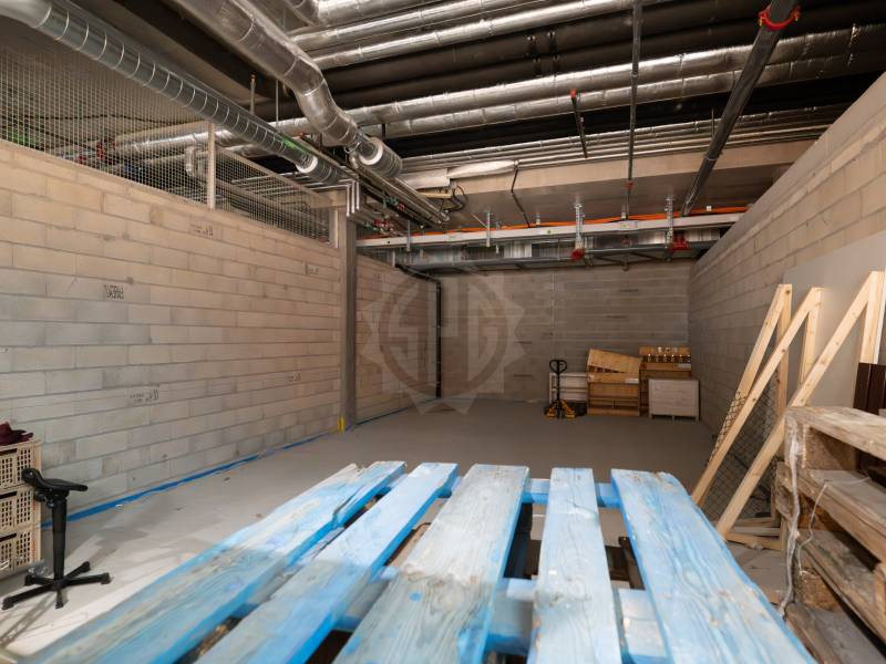 79m² Ladenlokal, Foto 2 von 4