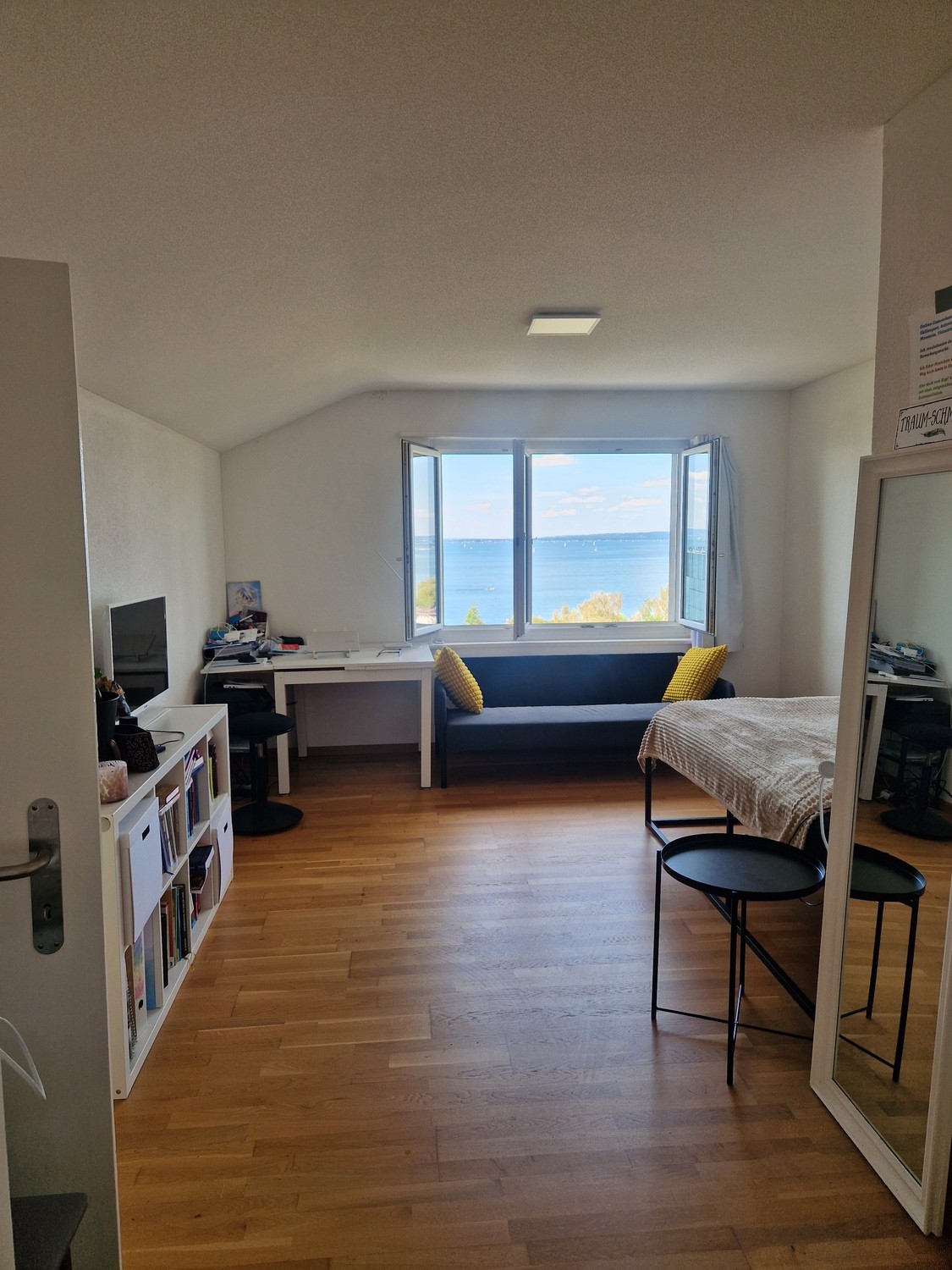 1 room apartment, Foto 2 von 10