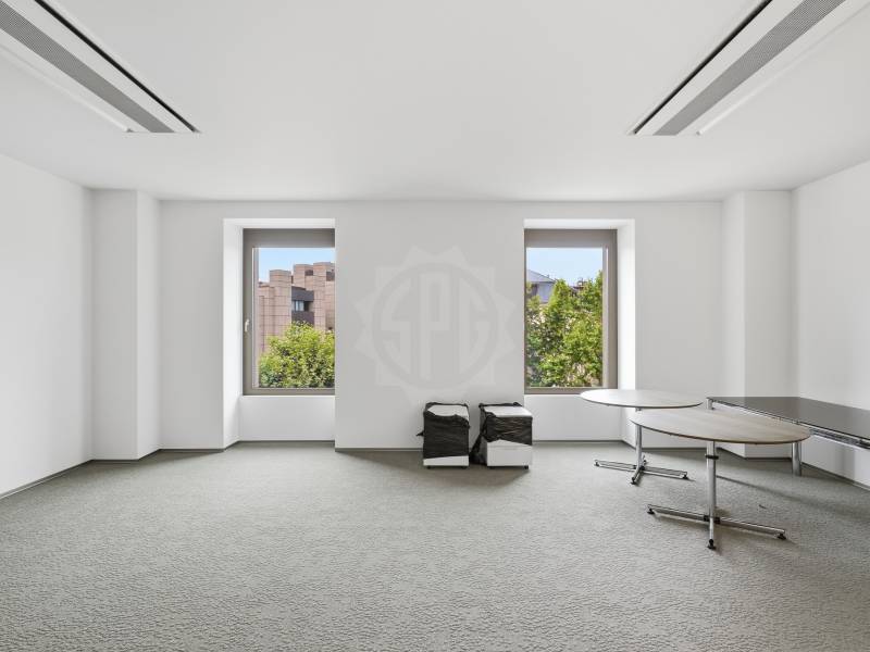 960m² Büro, Foto 5 von 10