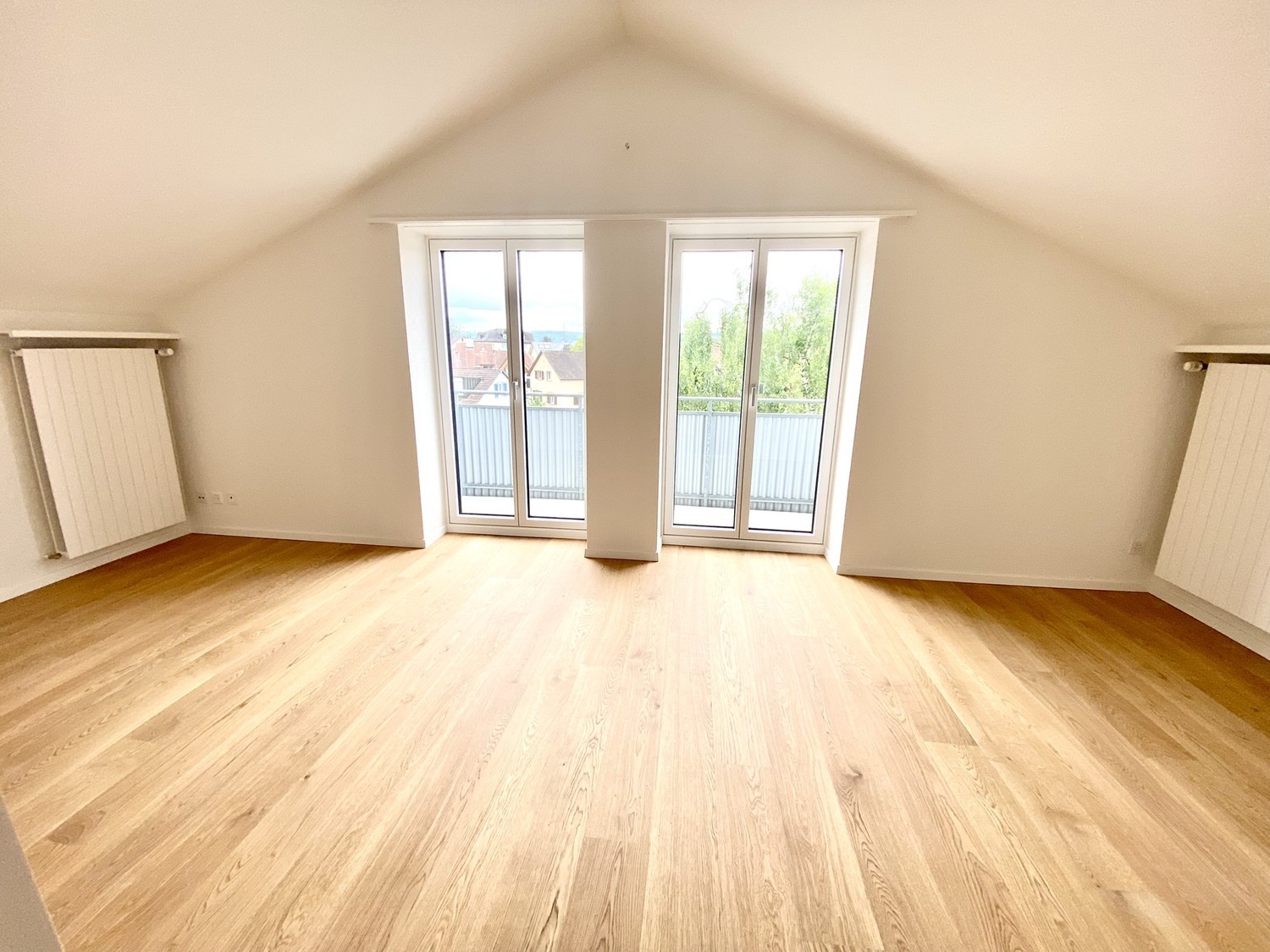 2 ½ rooms roof flat, Foto 3 von 6