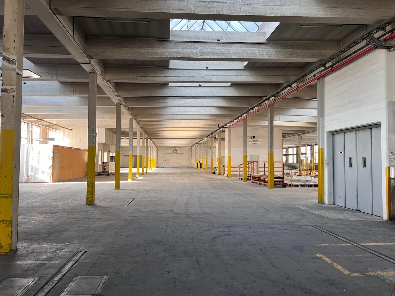 2362m² commercial, Foto 2 von 2