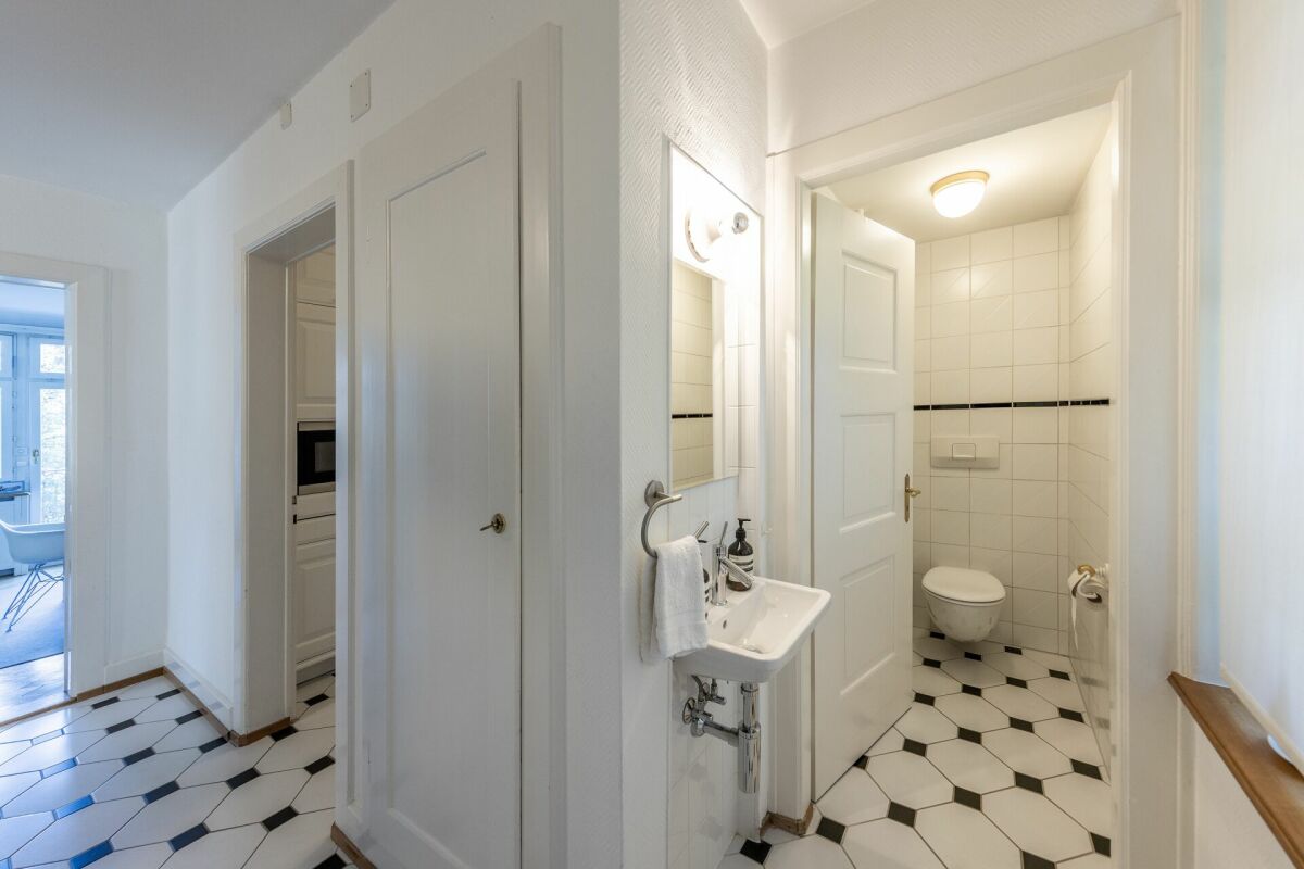9 ½ rooms villa, Foto 6 von 9