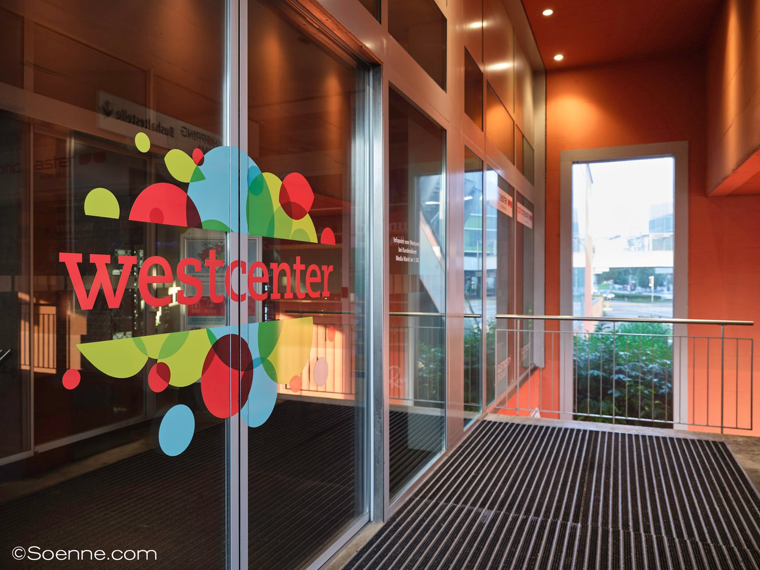375m² shopping centre, Foto 8 von 8