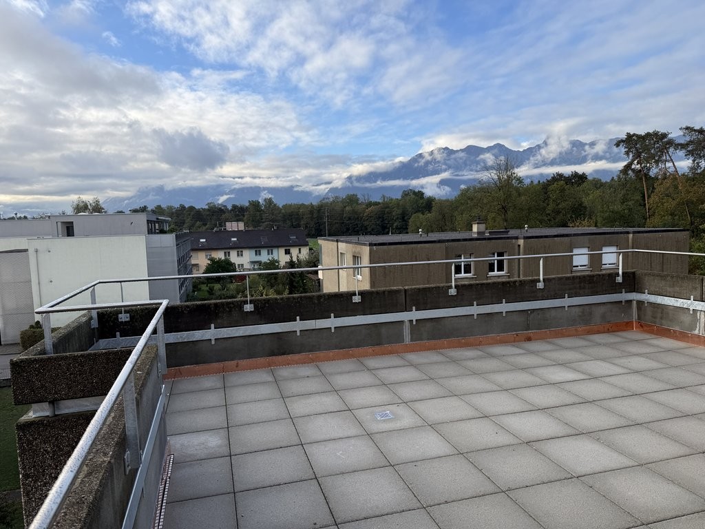 Appartement en attique de 2 ½ pièces