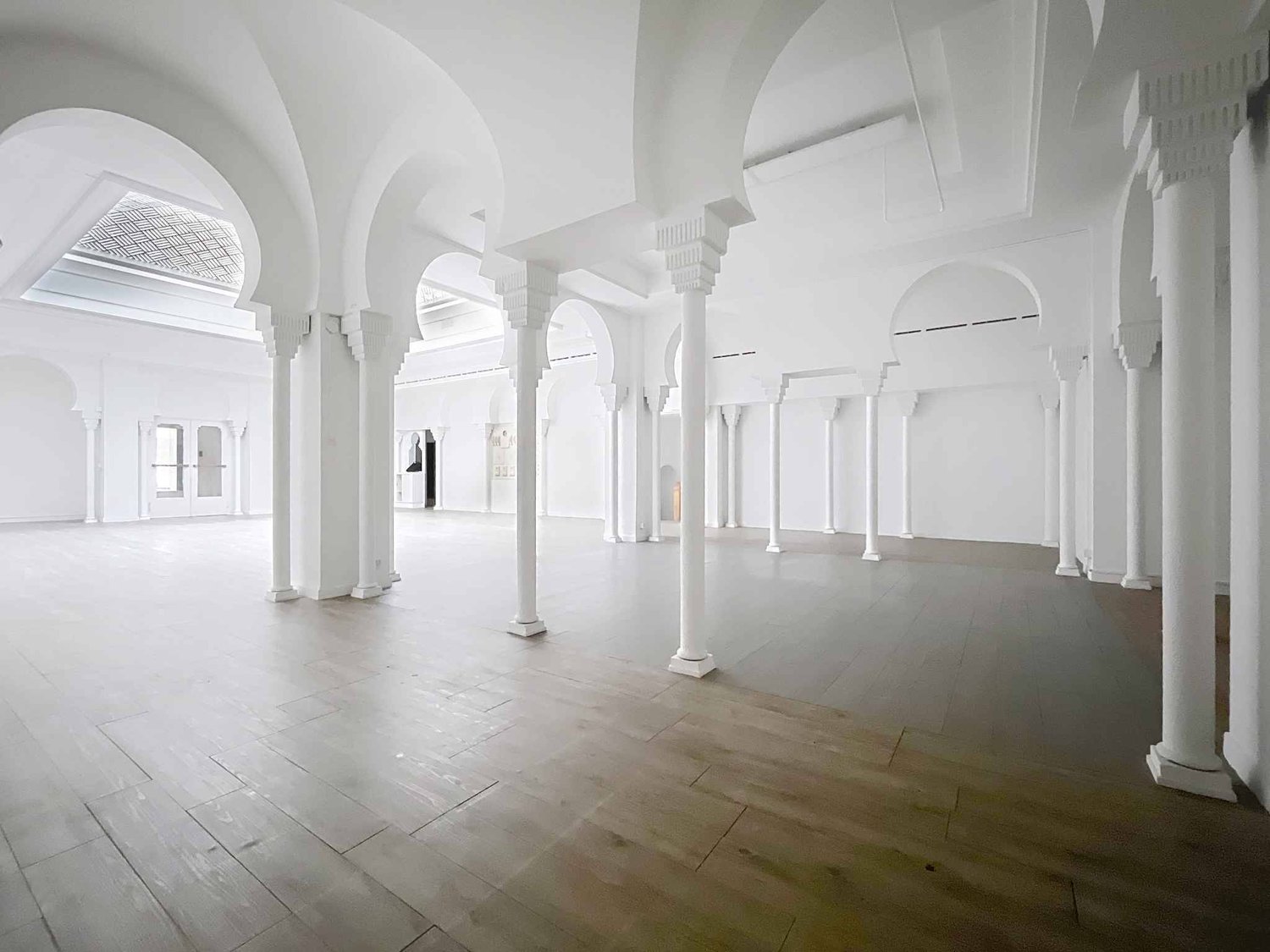 410m² commercial, photo 5 sur 10