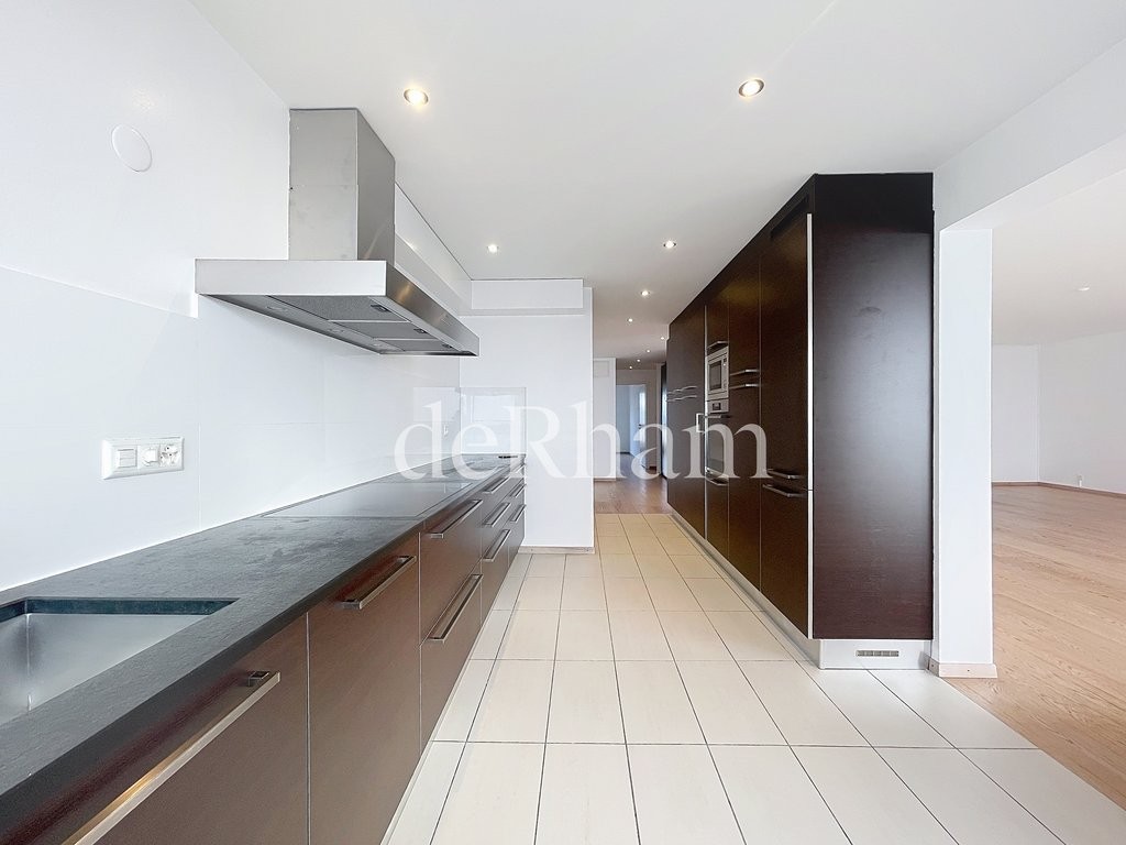 4 ½ Zimmer Wohnung, Foto 3 von 10