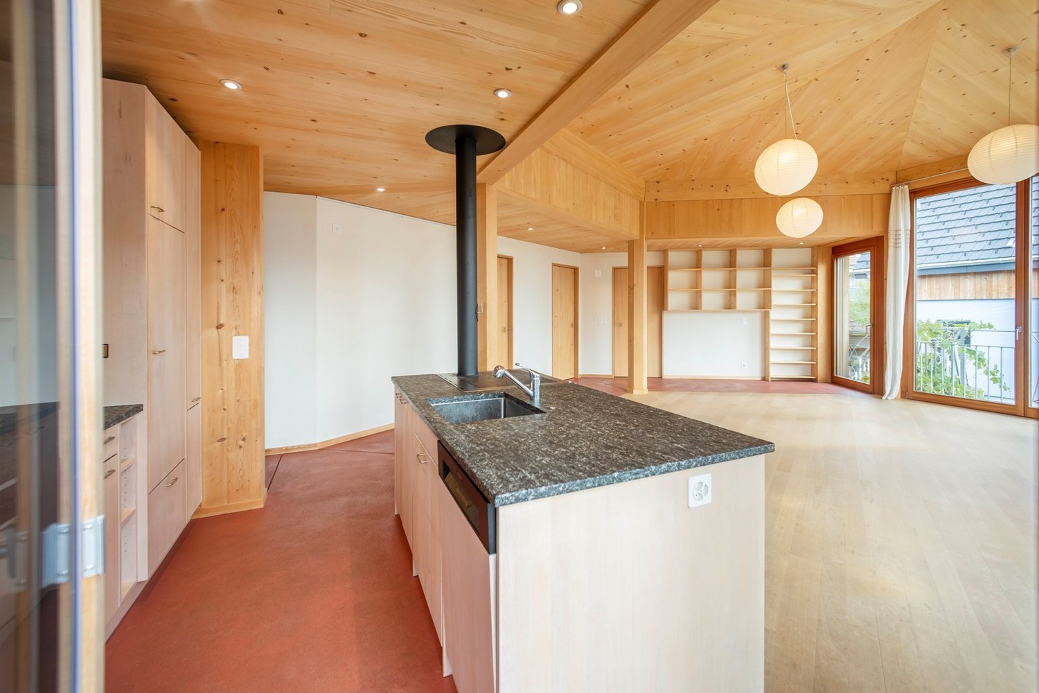 6 rooms single house