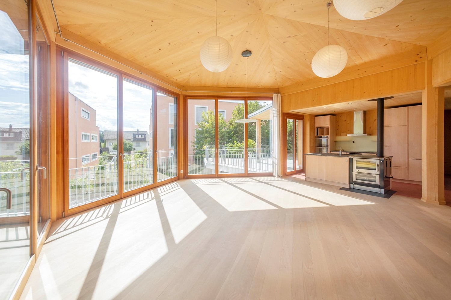 6 rooms single house