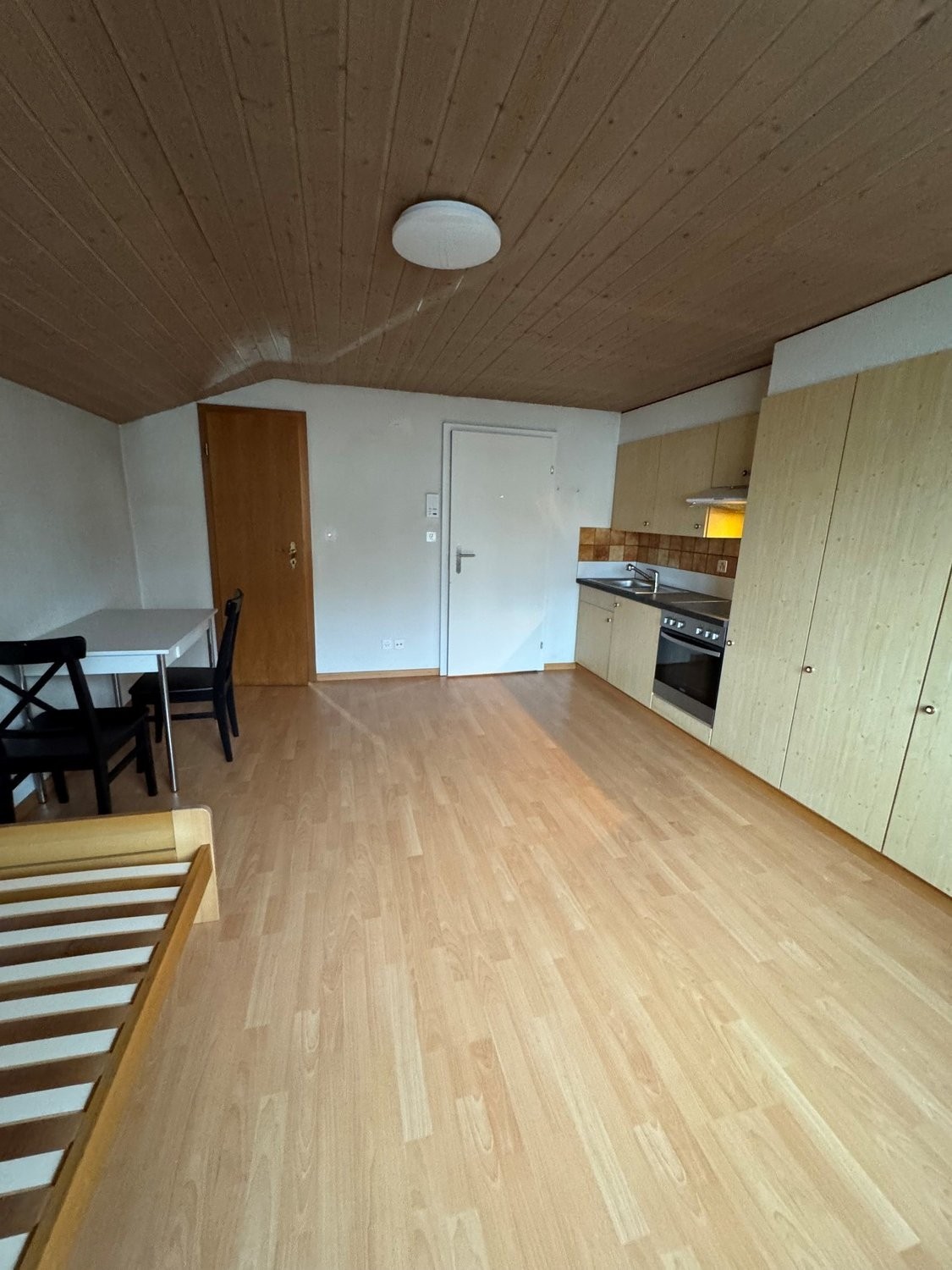 1 room studio, Foto 4 von 6