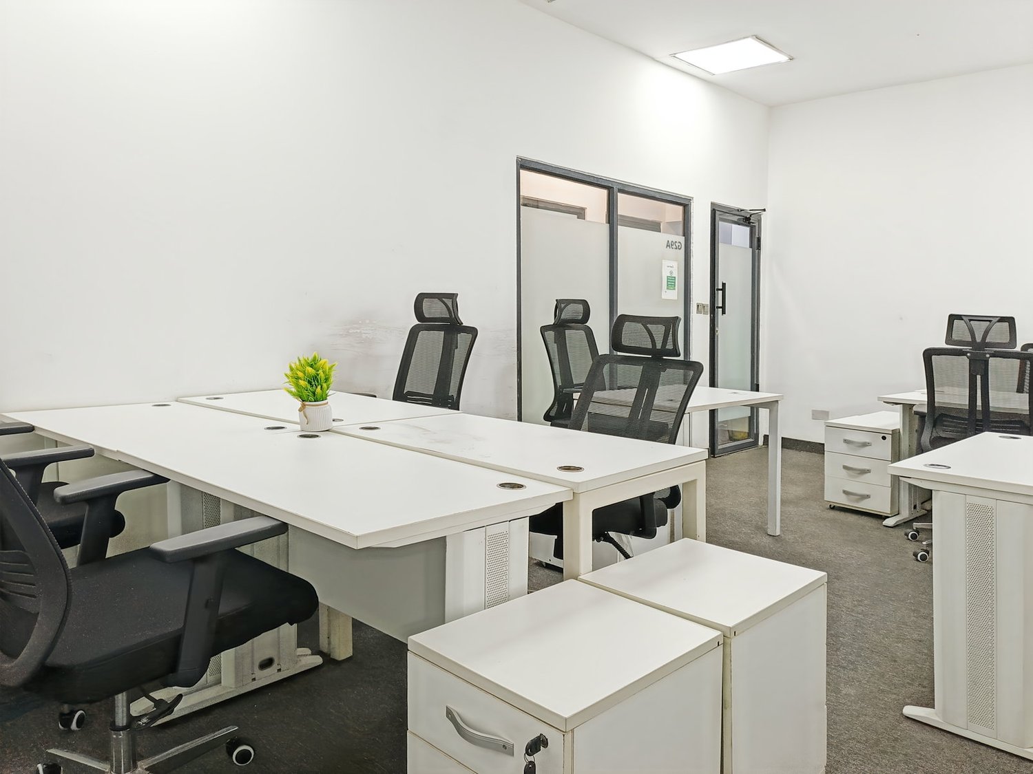 Ufficio, foto 2 di 8