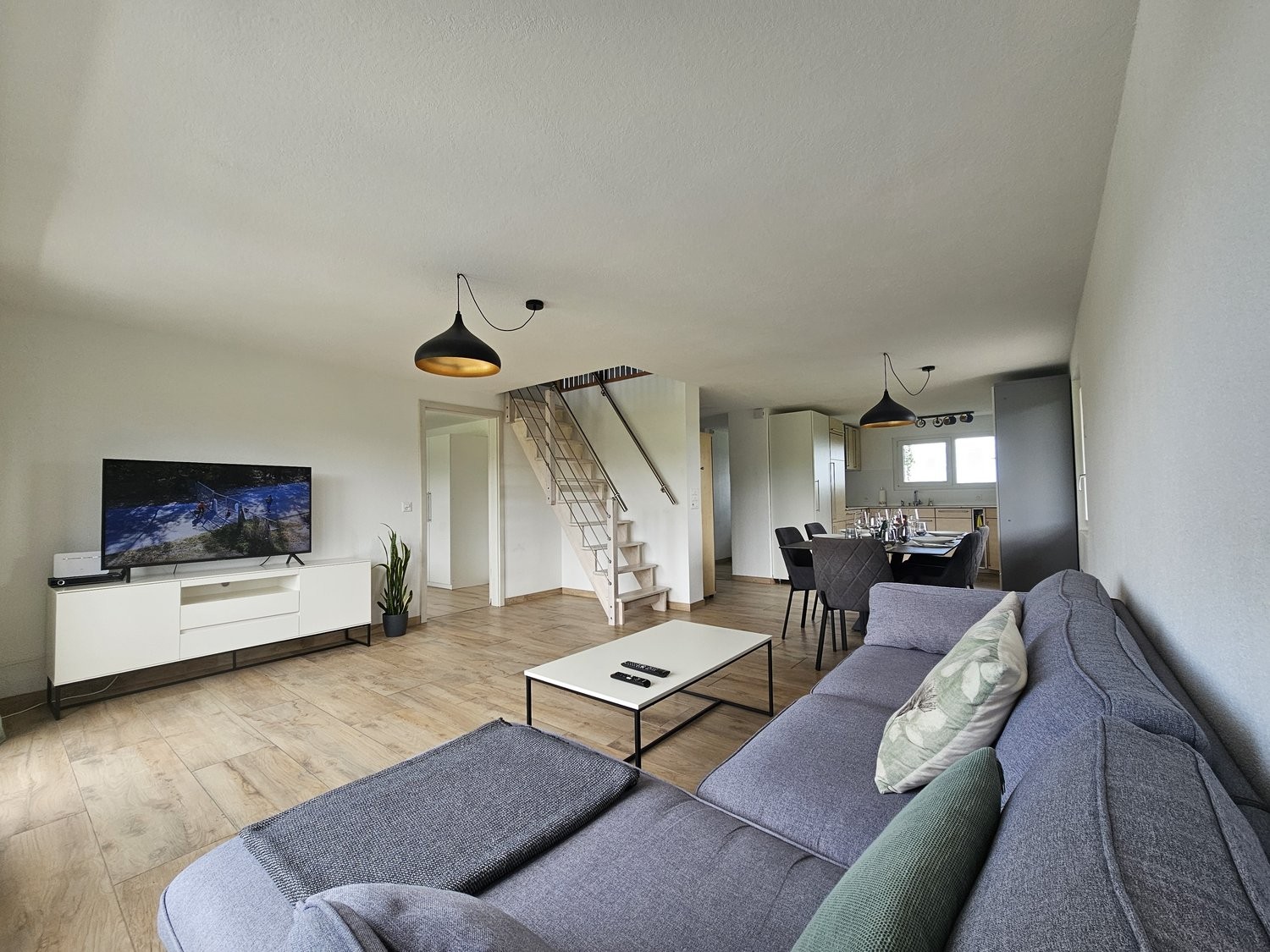 4 ½ rooms furnished flat