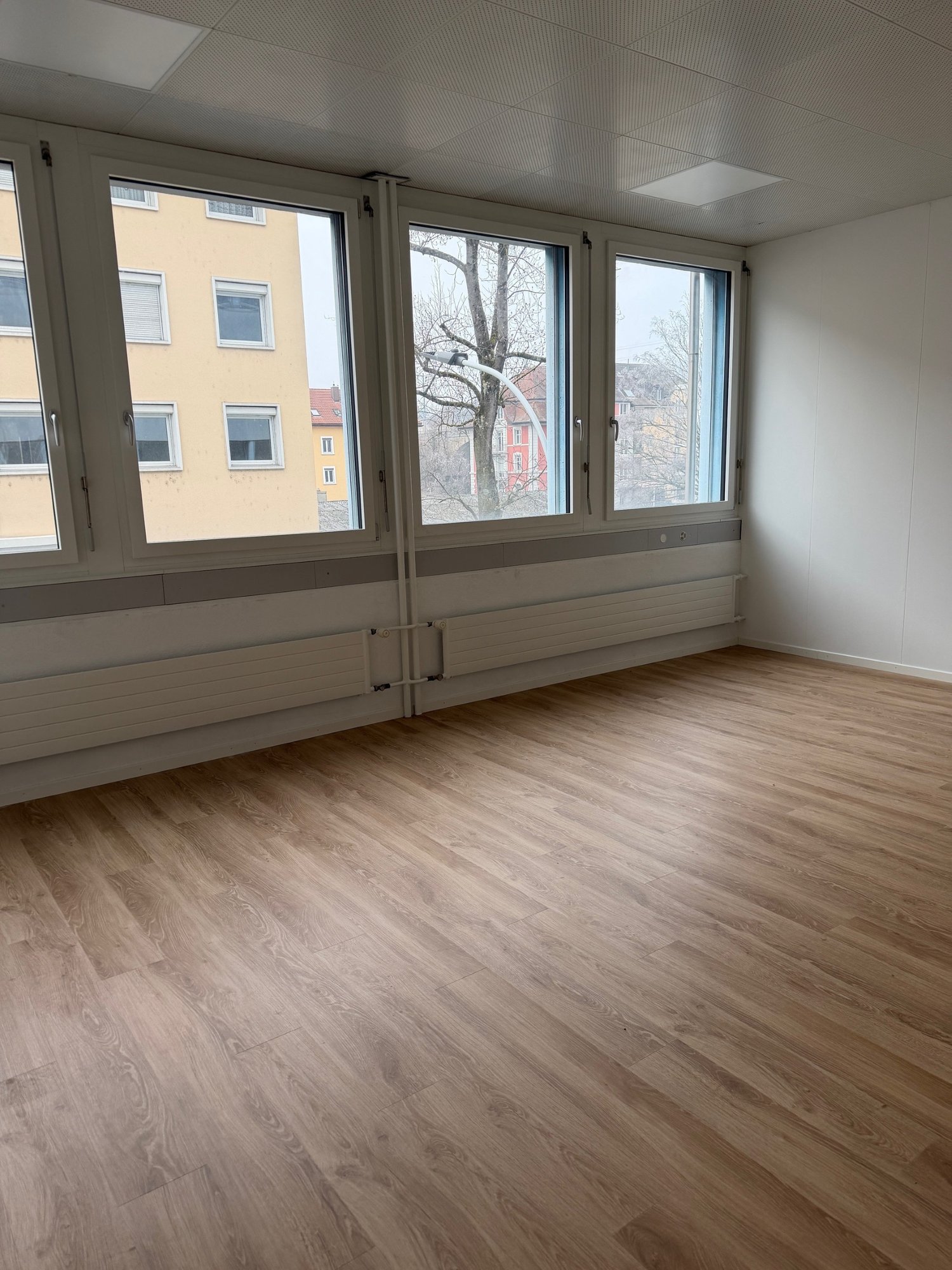 ufficio di 106m²