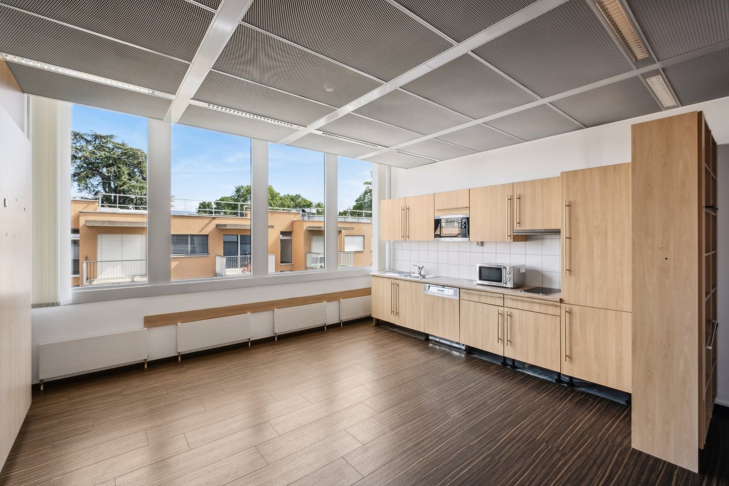 264m² Büro