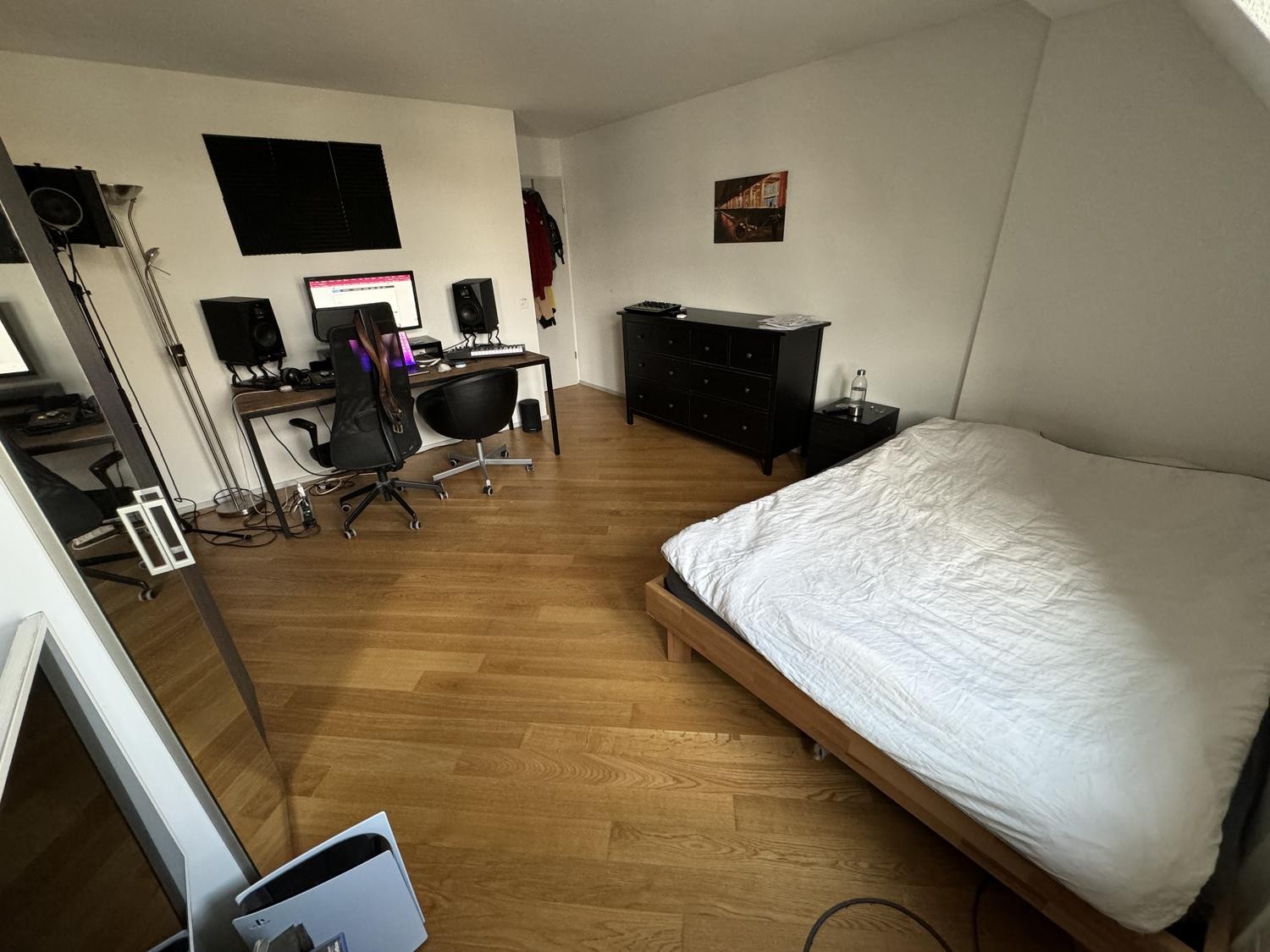 Room in a shared flat, Foto 2 von 2