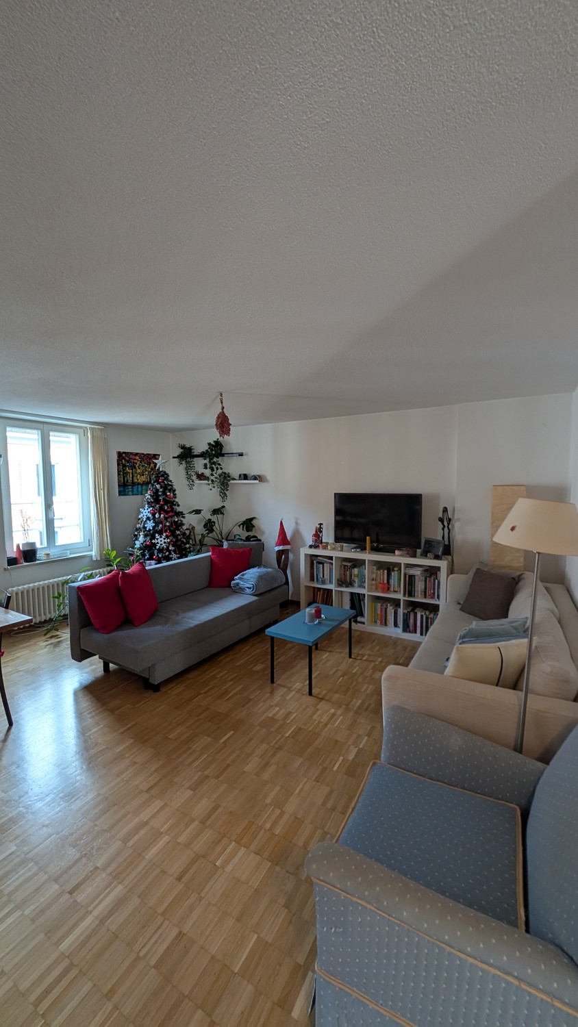 Room in a shared flat, Foto 2 von 3