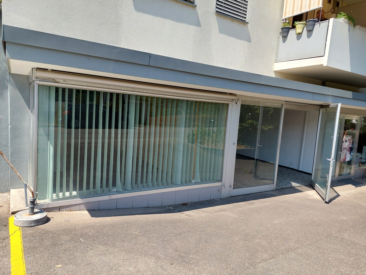 157m² commercial, Foto 1 von 10