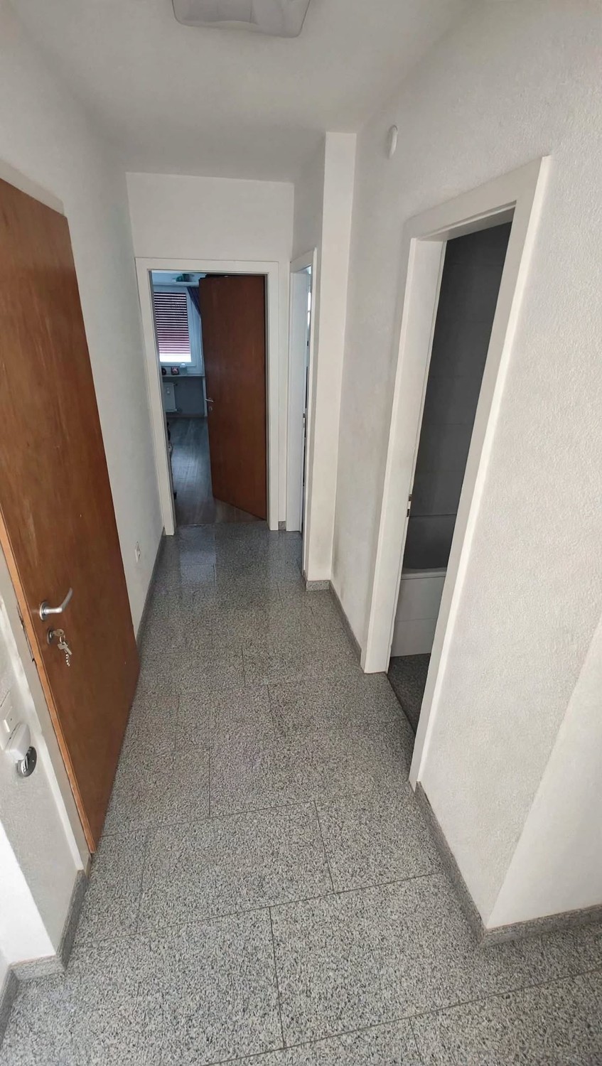 3 rooms apartment, Foto 6 von 6