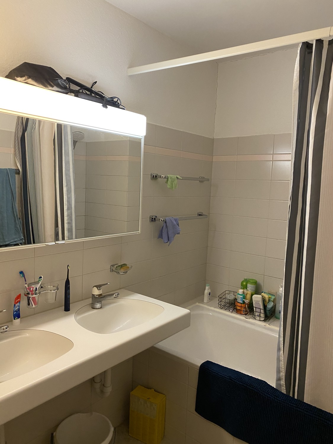 Room in a shared flat, Foto 8 von 8