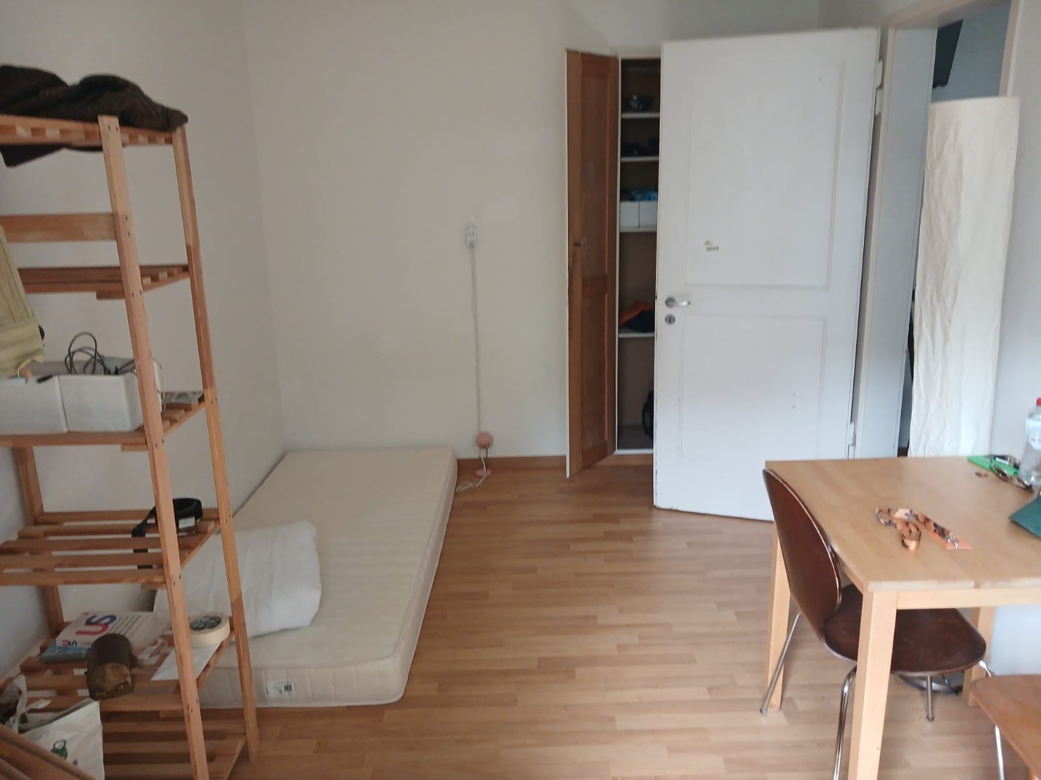 Zimmer in einer WG, Foto 3 von 6