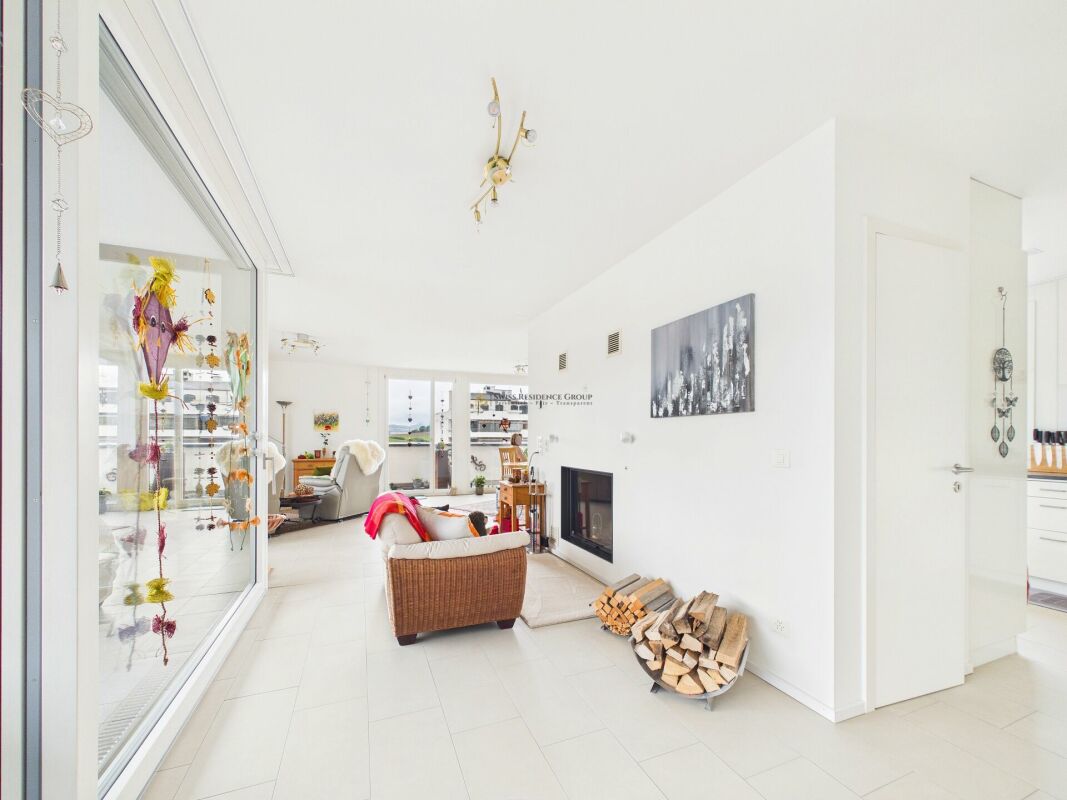 3 rooms attic flat