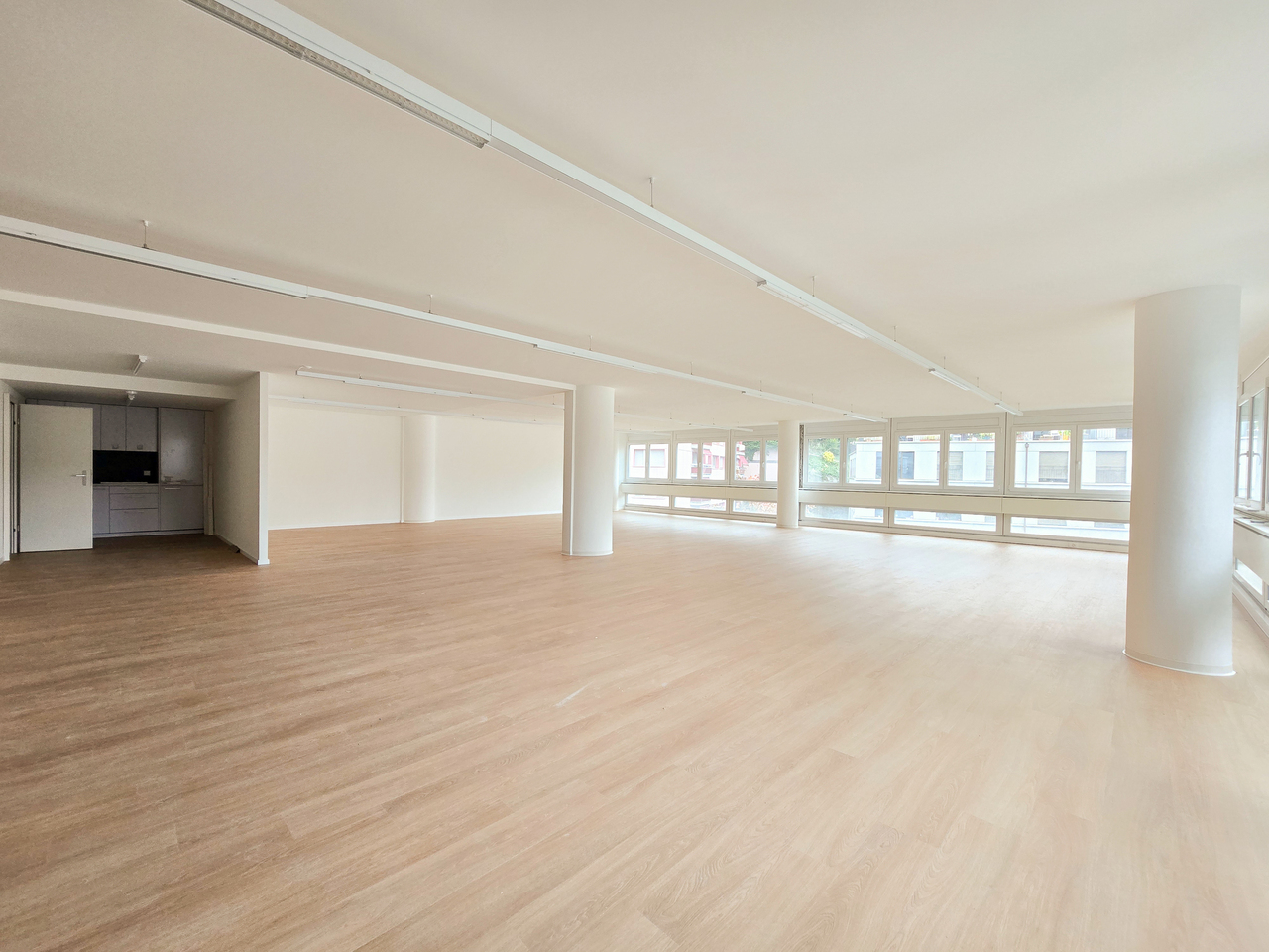 230m² office, Foto 6 von 10