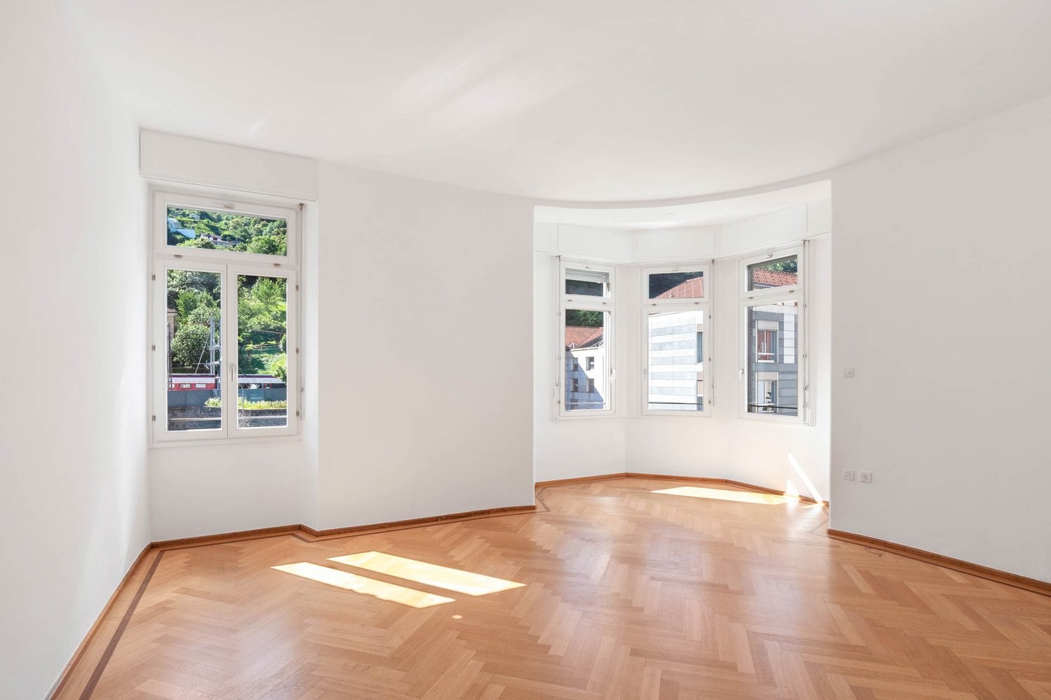 5 ½ Zimmer-Wohnung, Foto 1 von 10