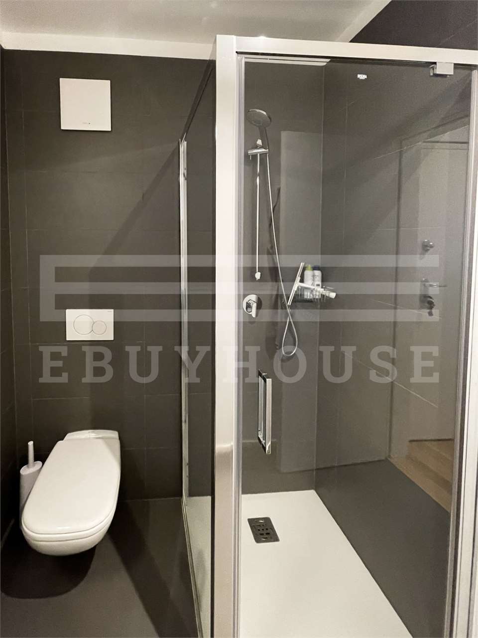 4 ½ Zimmer möblierte Wohnung