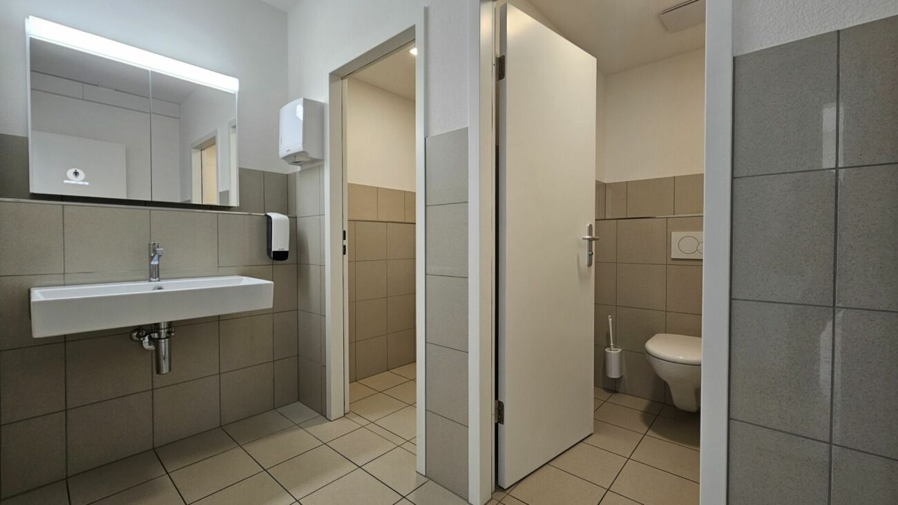 223m² commerciale