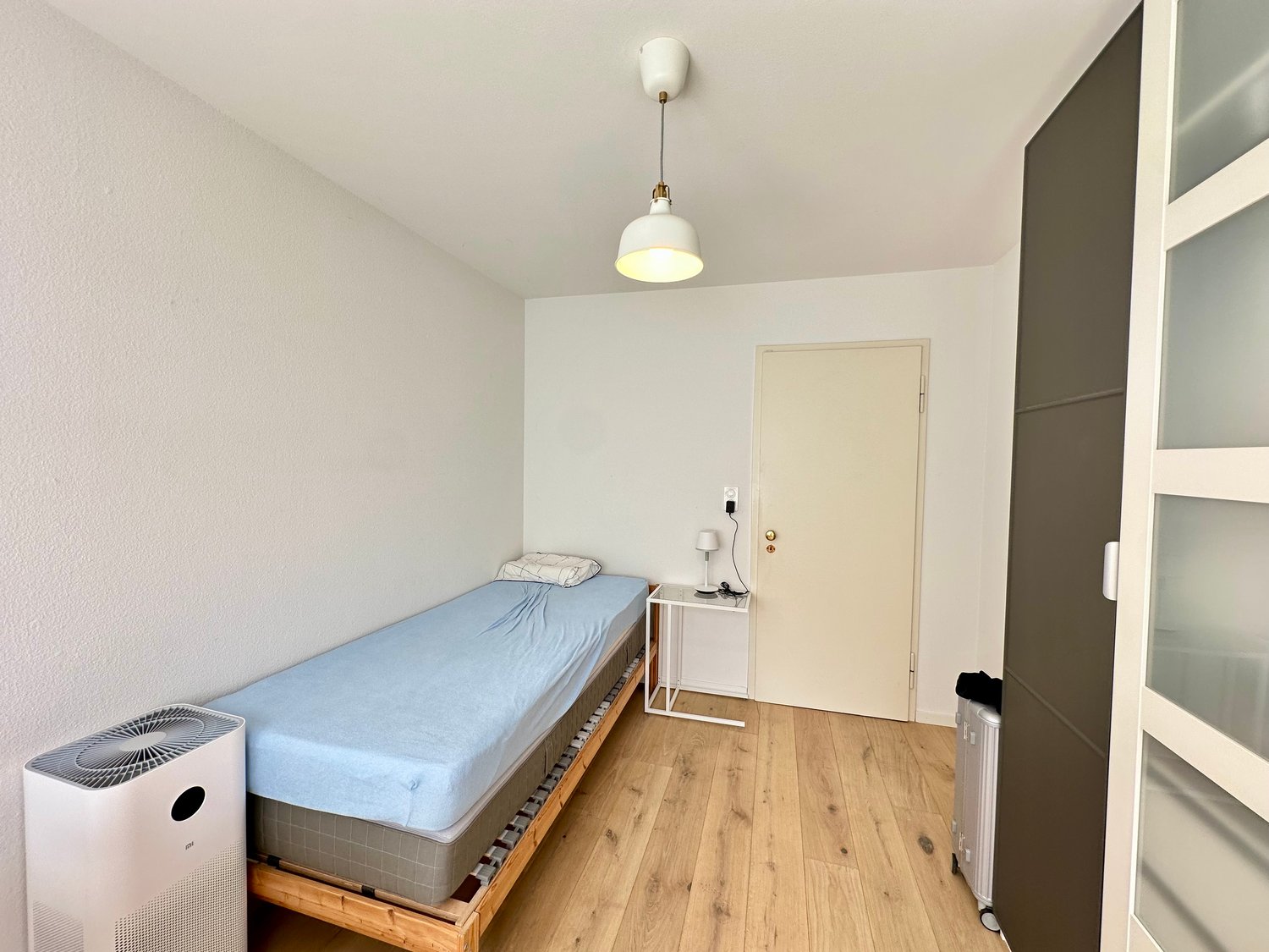 Zimmer in einer Wohngemeinschaft, Foto 3 von 9