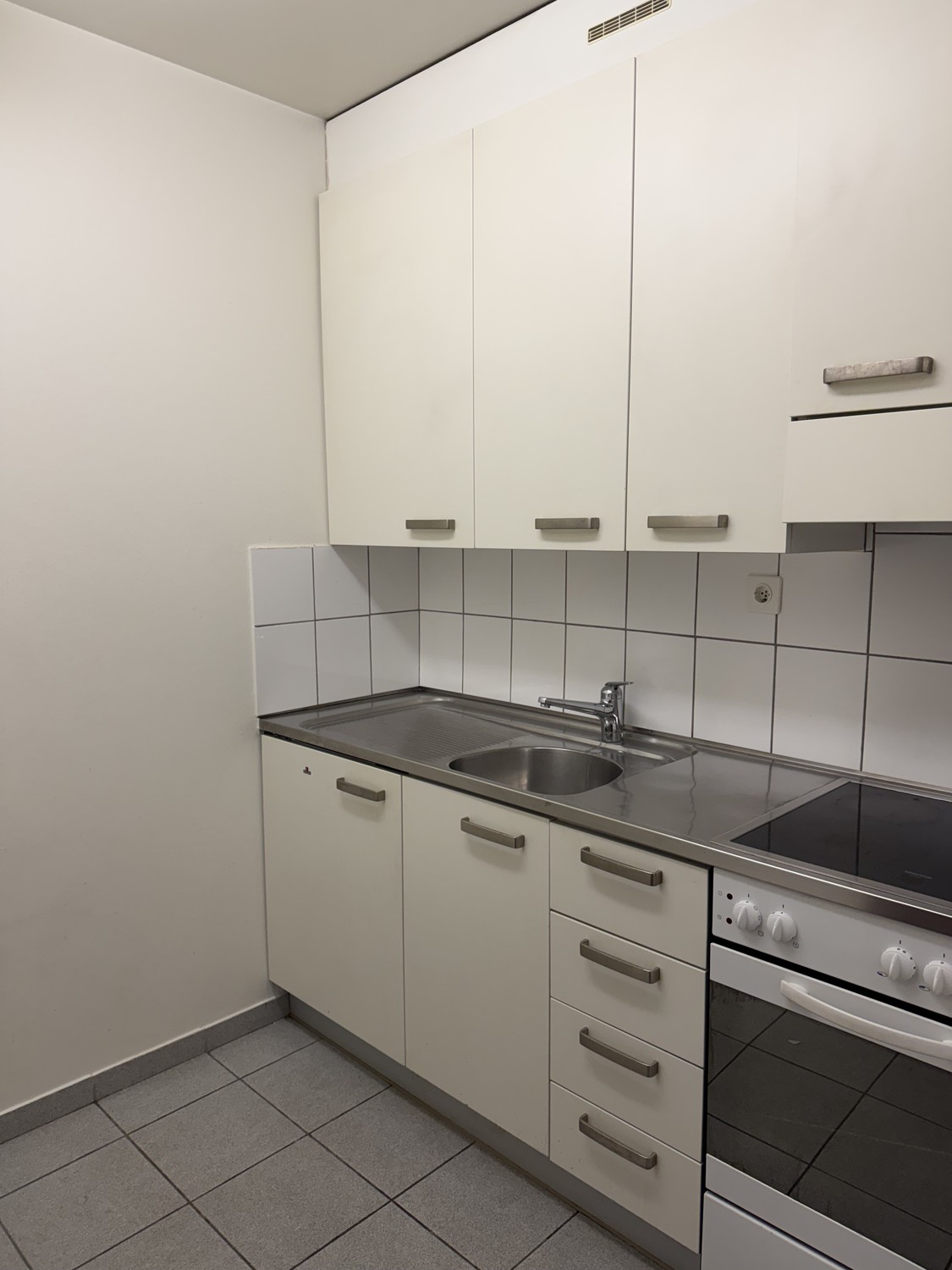 1 room apartment, Foto 3 von 5