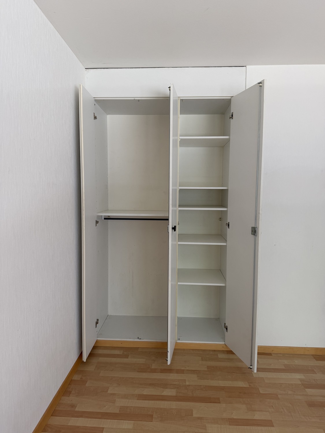 1 room apartment, Foto 2 von 5