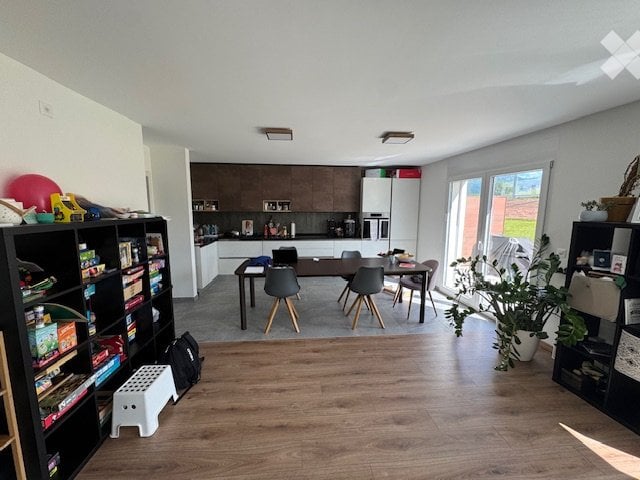 6 rooms single house, photo 1 sur 5