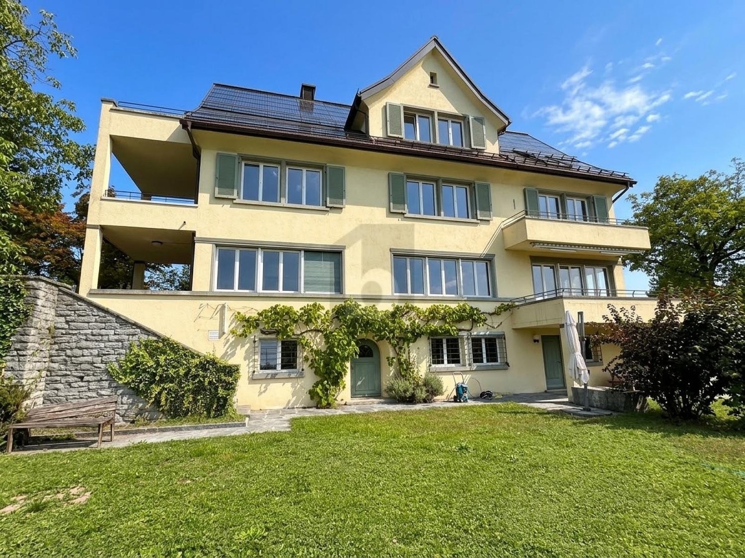 8 rooms duplex, Foto 1 von 4