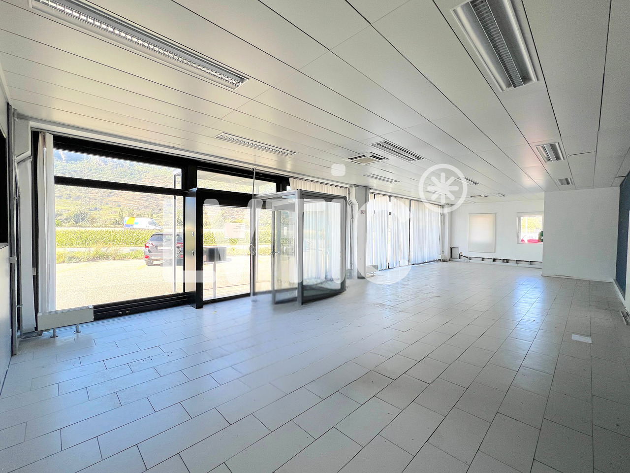 2000m² industrial object, Foto 6 von 10