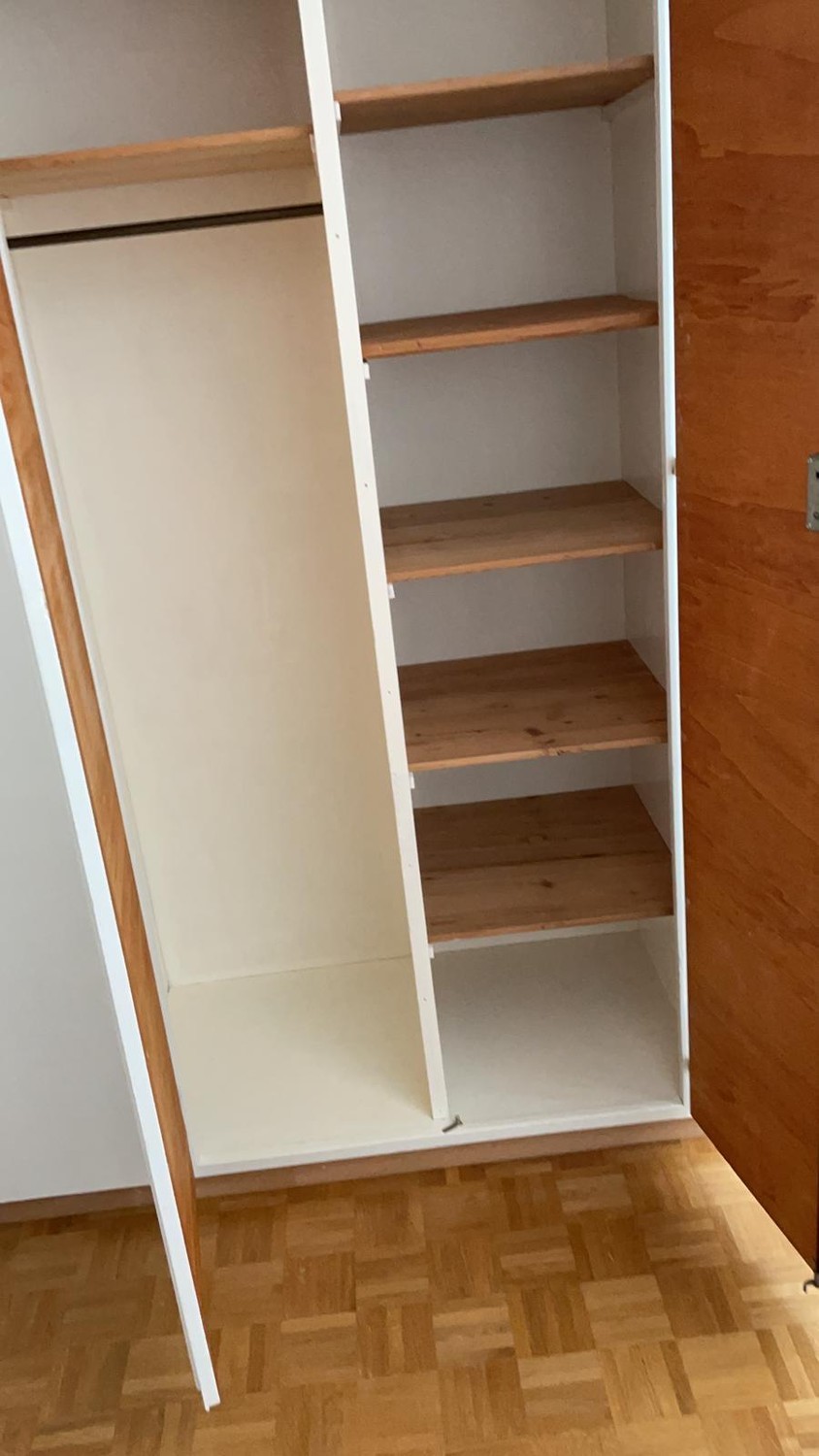 Chambre dans un appartement partagé, photo 2 sur 2