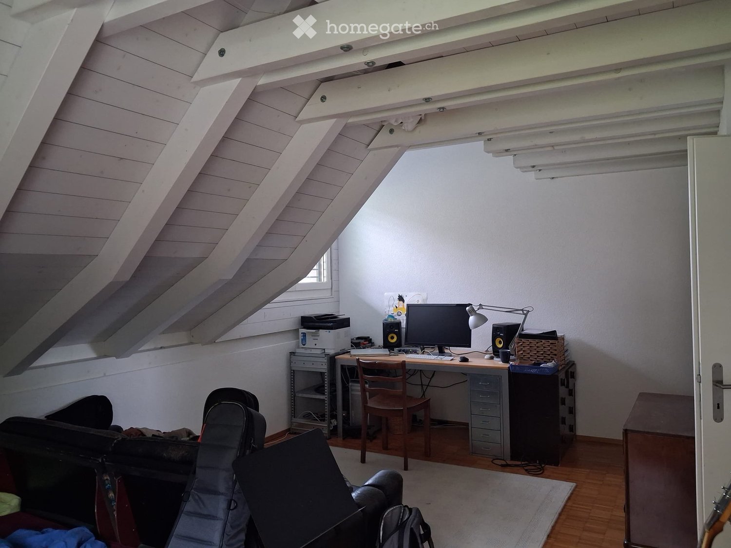1 room single room