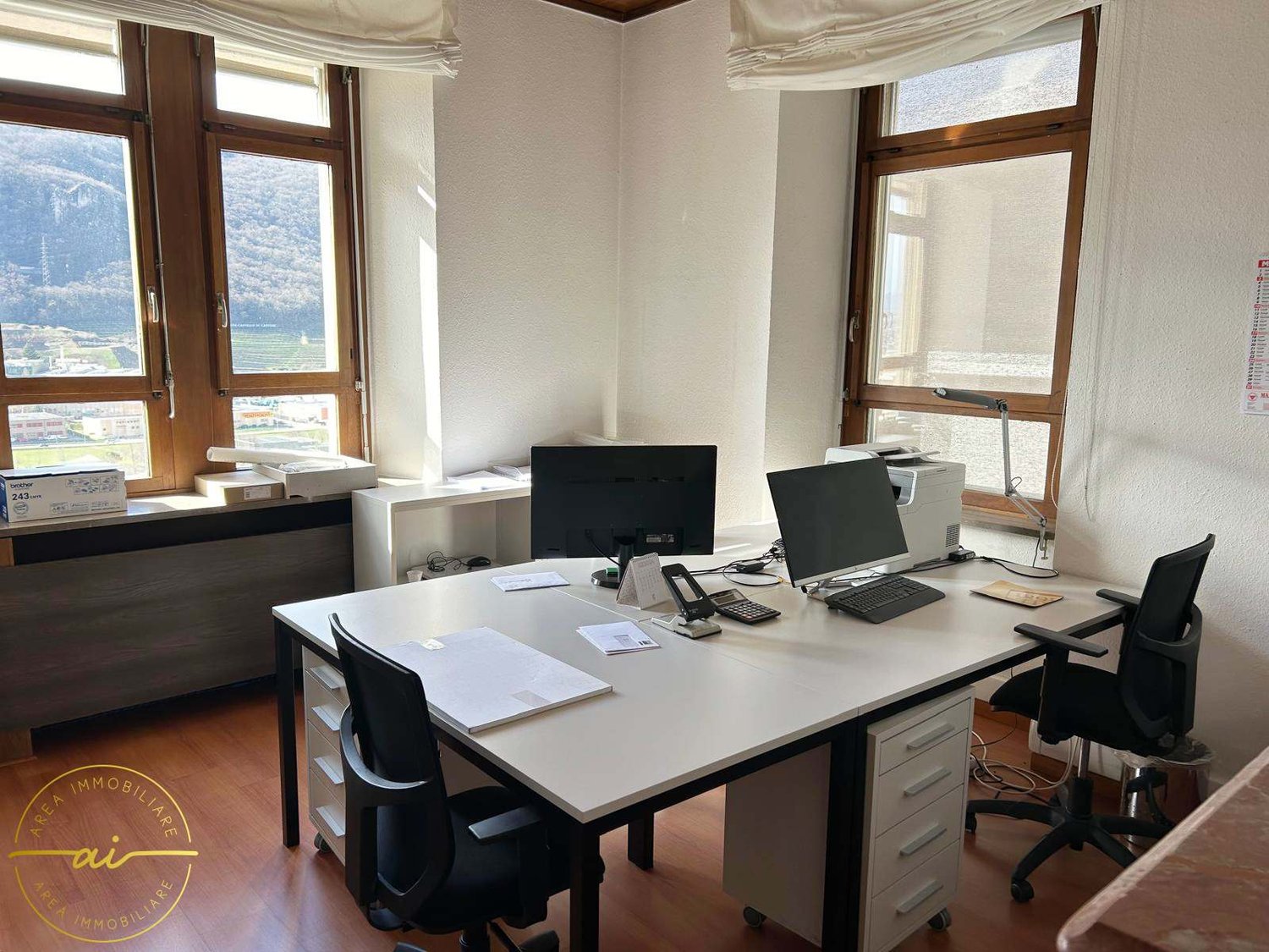 210m² bureau