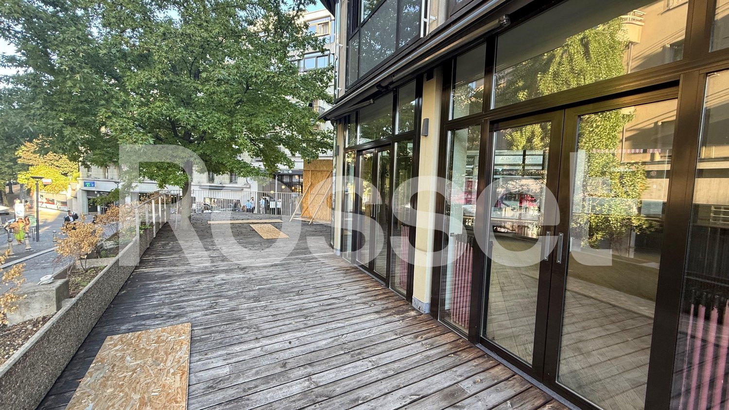 295m² department store, photo 6 sur 8